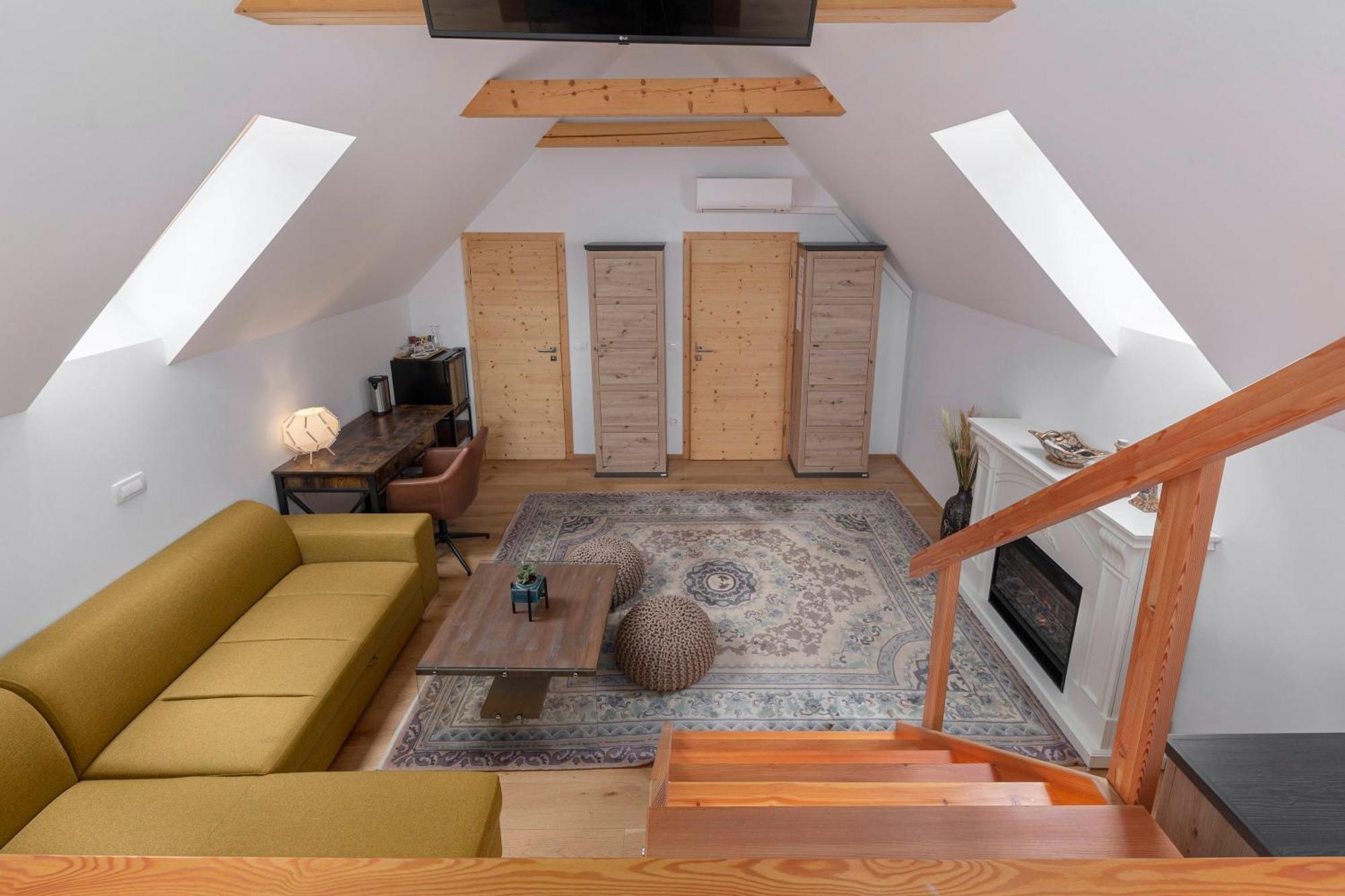 Hisa Ojstrica 3* Solcava